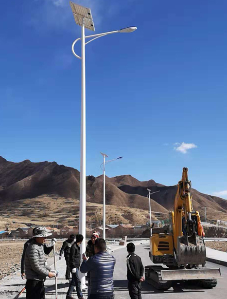 甘南碌曲10米肃北太阳能路灯项目